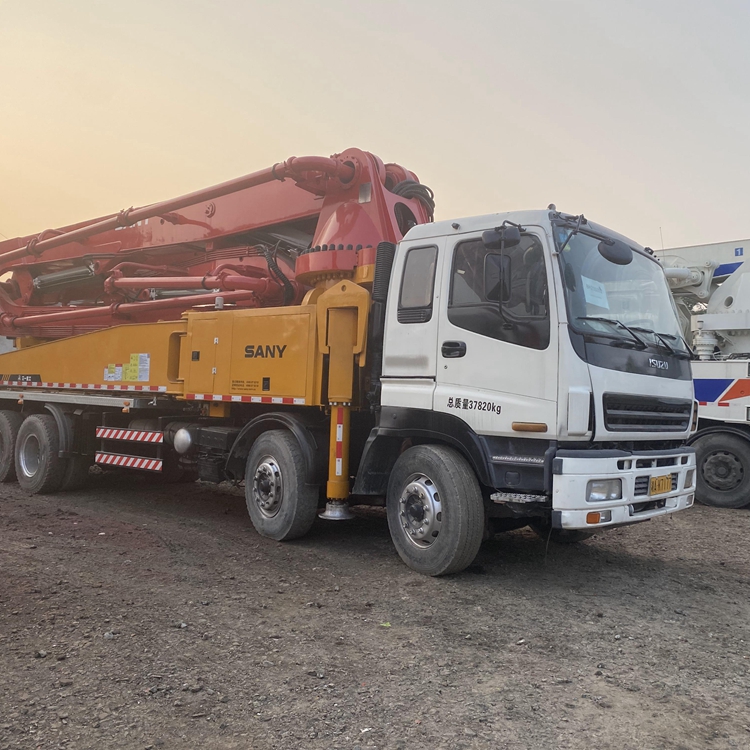 Used diesel sany isuzu 46m construction concrete pumping truck machine equipment